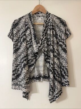 Kenneth Cole Black & White Draped Open-Front Cardigan